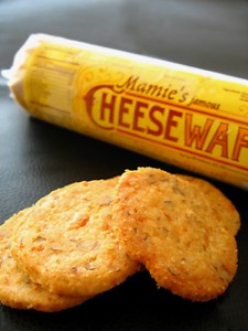 Mamie's Cheese Wafers