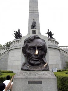 Lincoln Tomb StateGiftsUSA.com