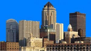 Des Moines Skyline StateGiftsUSA.com